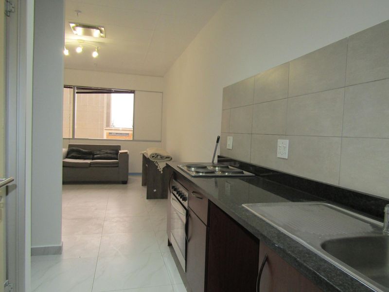 Apartment For Sale In Johannesburg - Photo 1