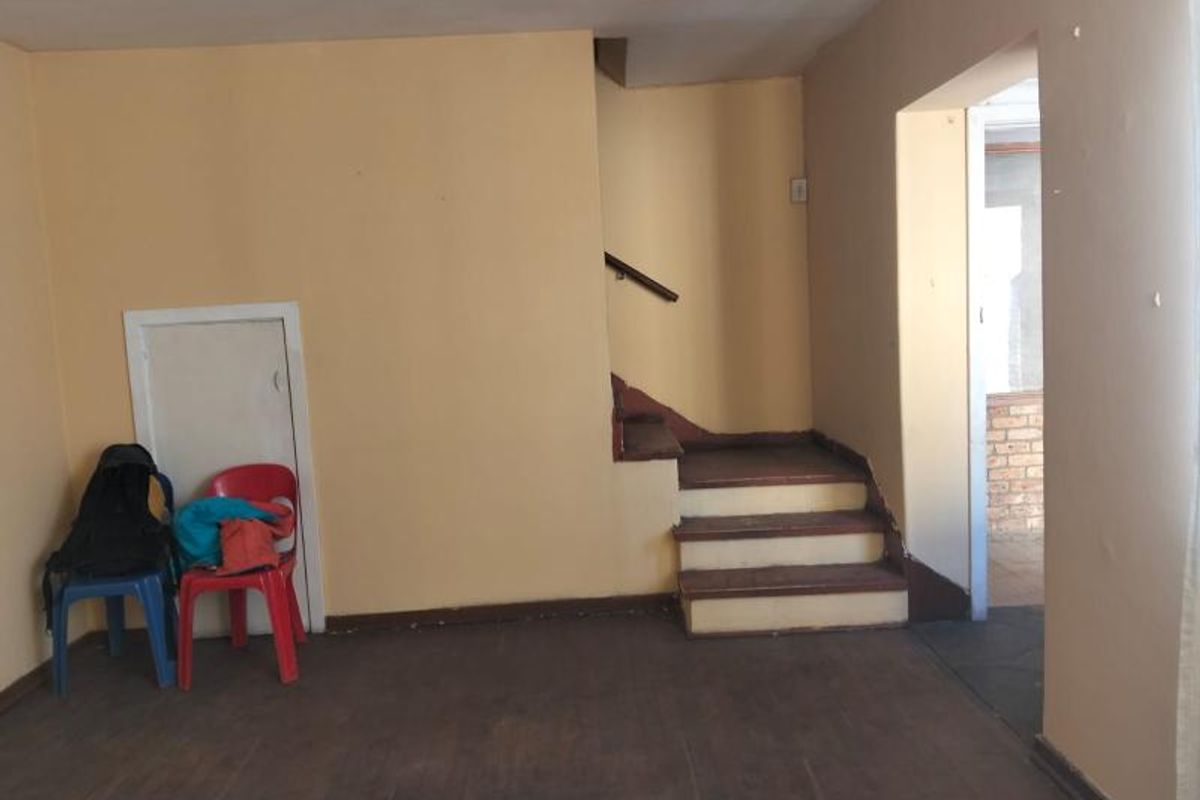 TWO SEMIS PROPERTY FOR SALE - Photo 5