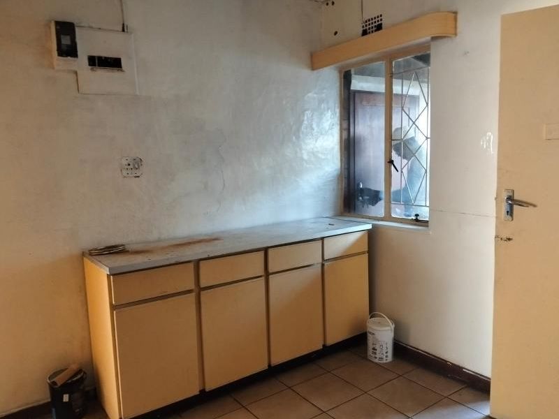 TWO SEMIS PROPERTY FOR SALE - Photo 6