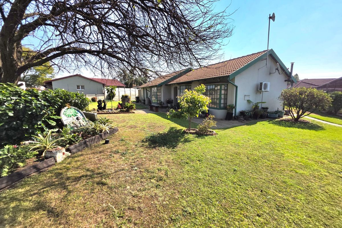 Perfect for families seeking comfort and space!! - Photo 4