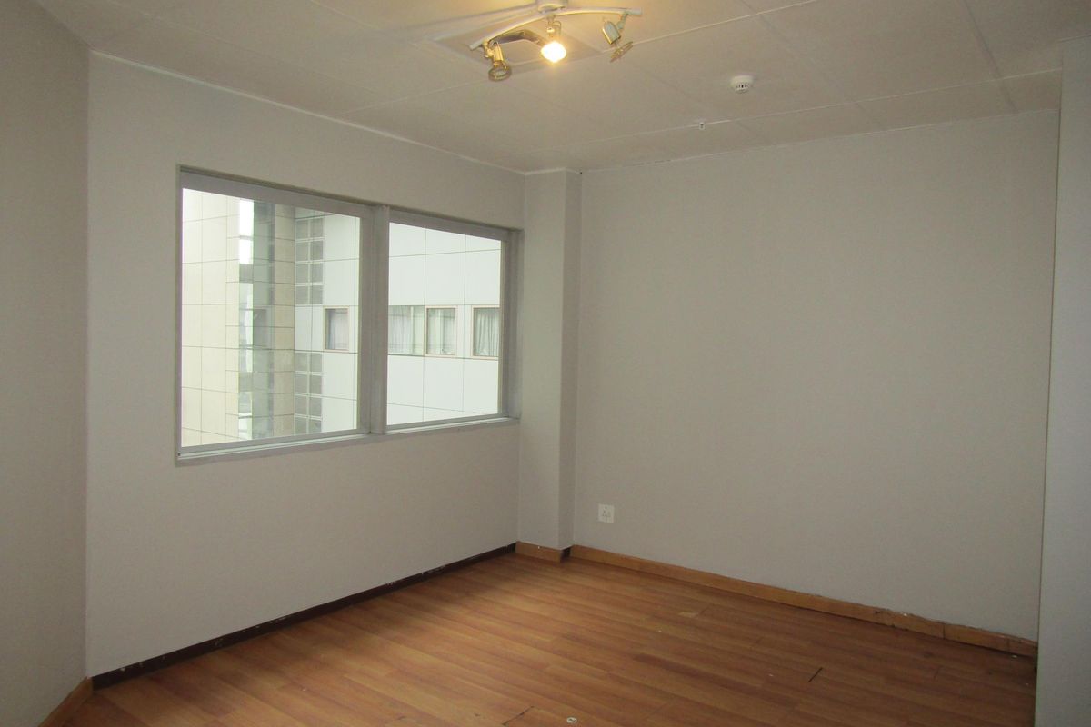 Apartment Rental Monthly In Johannesburg - Photo 2