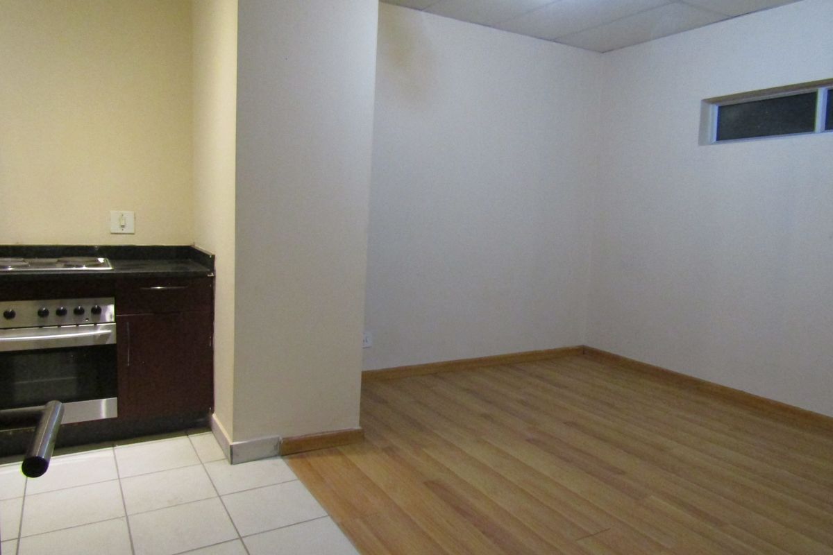 Apartment Rental Monthly In Johannesburg - Photo 2