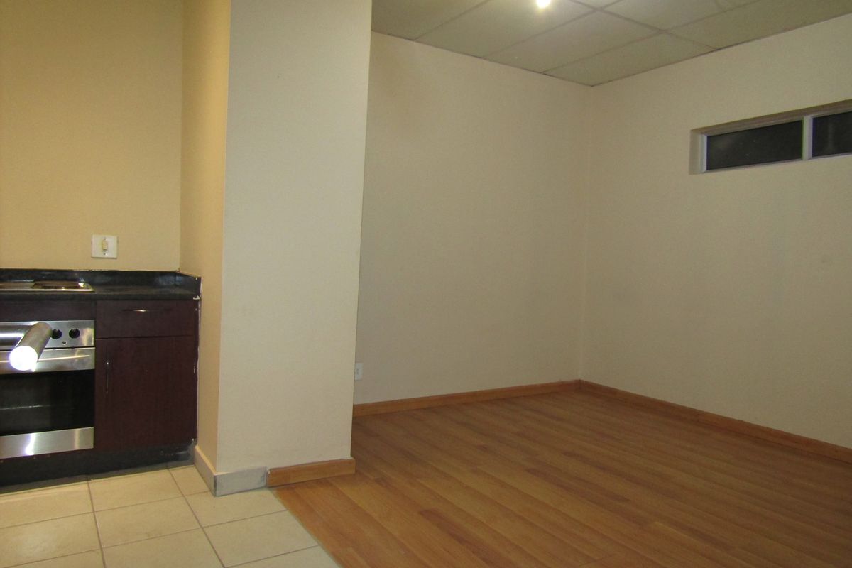 Apartment Rental Monthly In Johannesburg - Photo 3