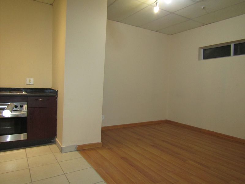 Apartment Rental Monthly In Johannesburg - Photo 3