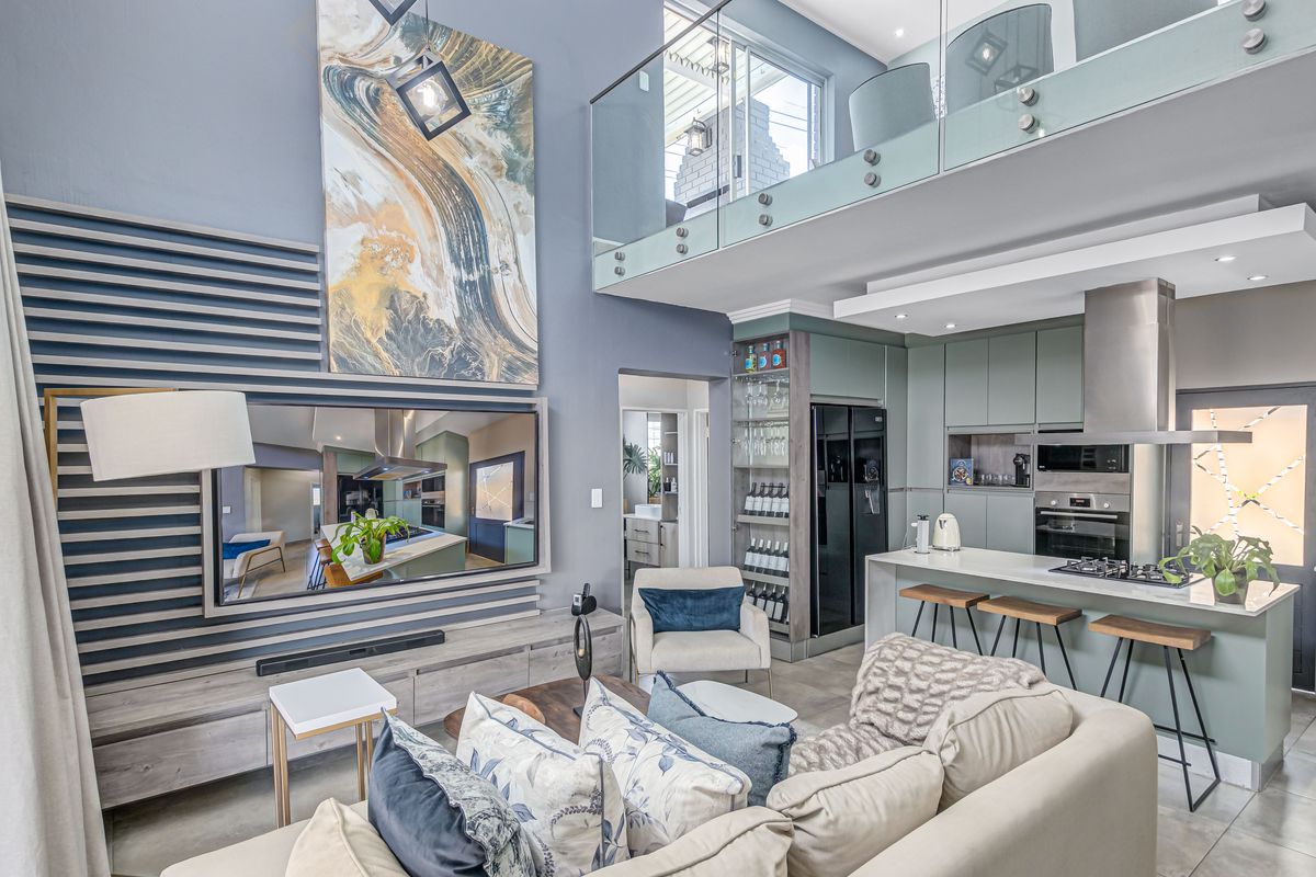 Majestic 3 Bedroom Freehold house in a Quiet Estate situated in Noordhang - Photo 5