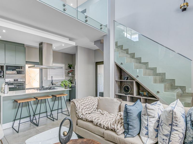 Majestic 3 Bedroom Freehold house in a Quiet Estate situated in Noordhang - Photo 6