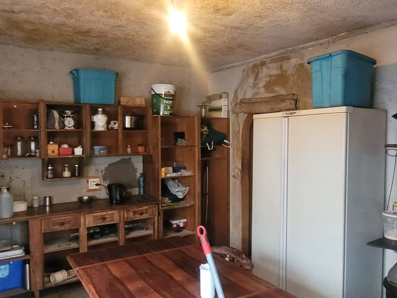 Renovation Opportunity with Beautiful City Views in Randview - Photo 5