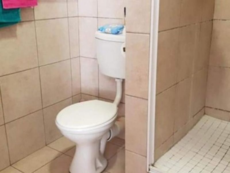 Apartment For Sale In Johannesburg - Photo 7