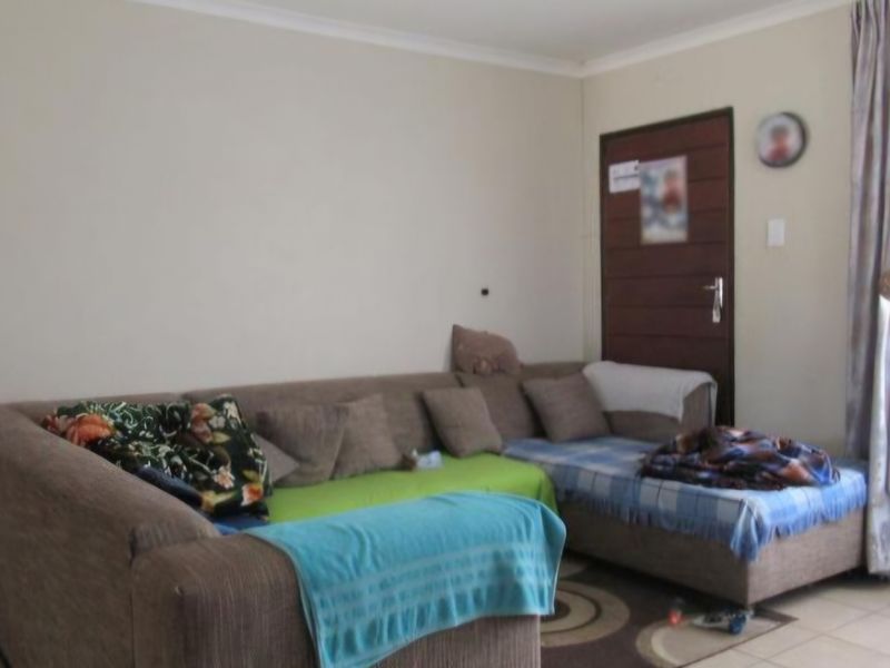 Freehold For Sale In Alberton - Photo 4