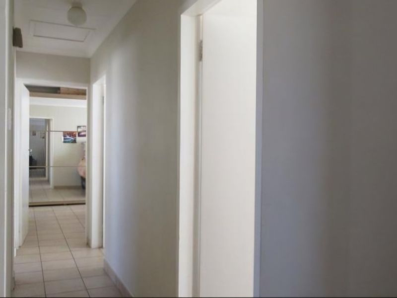 Freehold For Sale In Alberton - Photo 6