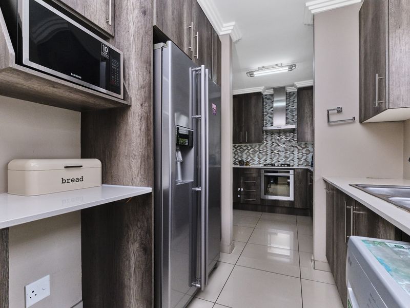 Stunning 3-bedroom house in Woodlands Estate, - Photo 10