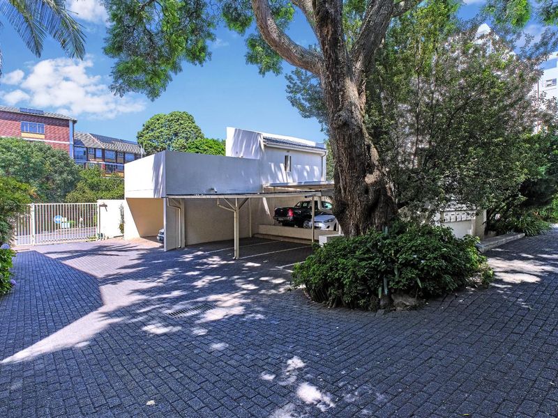 1 BEDROOM APARTMENT WITH ENCLOSED BALCONY FOR SALE IN ILLOVO, SANDTON - Photo 4