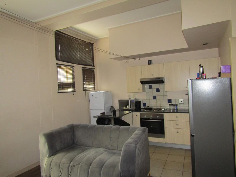 Apartment Rental Monthly In Johannesburg - Photo 2