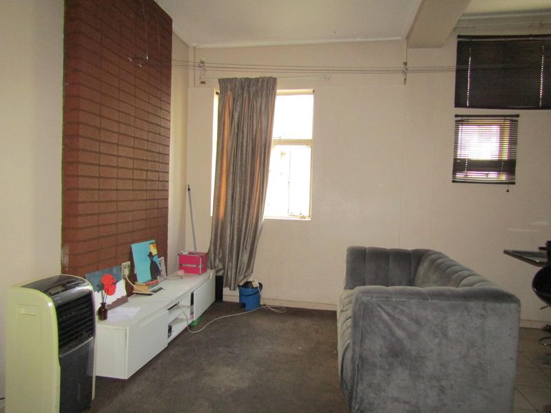 Apartment Rental Monthly In Johannesburg - Photo 8