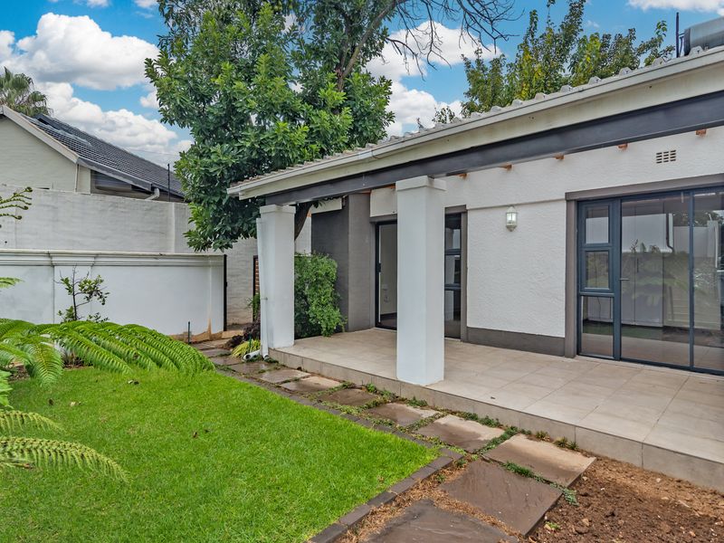 3/4 Bedroomed Home, With a variety of modern amenities and immediate occupation. - Photo 9