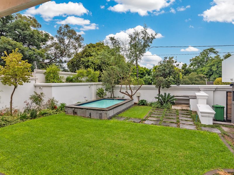 3/4 Bedroomed Home, With a variety of modern amenities and immediate occupation. - Photo 6