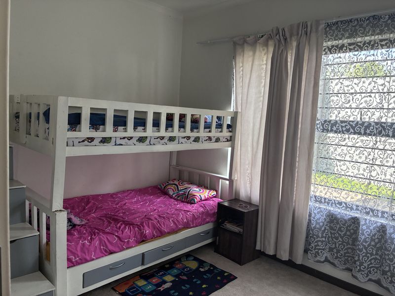 A Spacious Apartment for Sale at the West End. - Photo 6