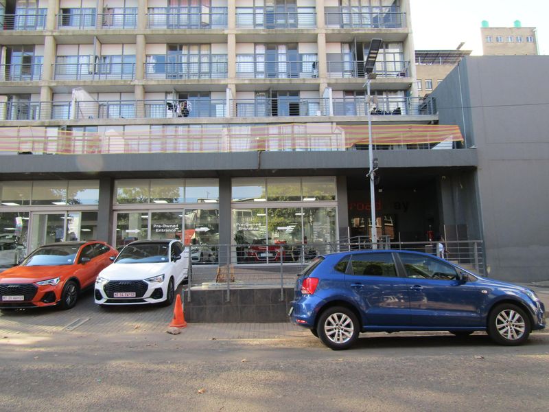 Apartment For Sale In Johannesburg - Photo 2