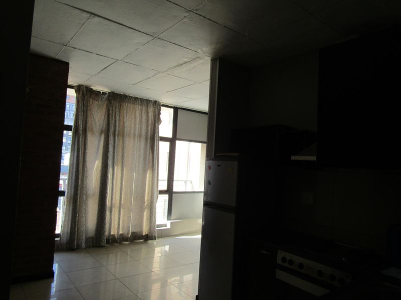 Apartment Rental Monthly In Johannesburg - Photo 10