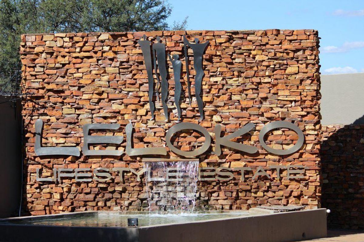 Prime 1022m2 Vacant Stand in Leloko Lifestyle & Eco Estate - Photo 2