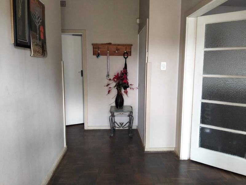 THREE BEDROOMS HOUSE FOR SALE IN LINMEYER - Photo 9