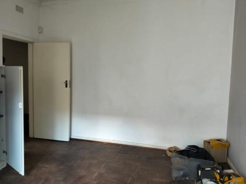 THREE BEDROOMS HOUSE FOR SALE IN LINMEYER - Photo 8