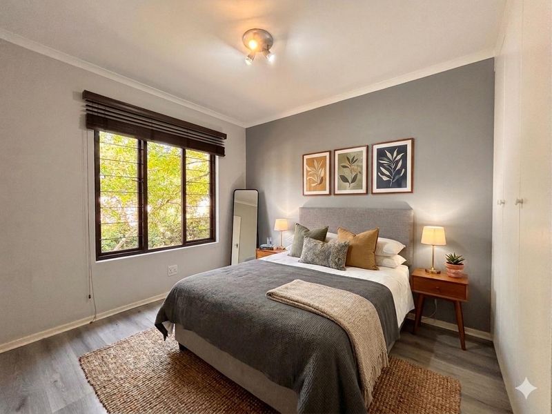 Space. Sunlight. Versatility. - Photo 8