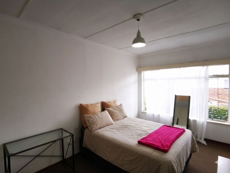 Neat and Tidy 2-Bedroom Townhouse with Private Garden - Lyndhurst - Photo 10
