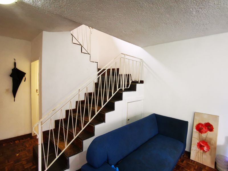 Neat and Tidy 2-Bedroom Townhouse with Private Garden - Lyndhurst - Photo 8