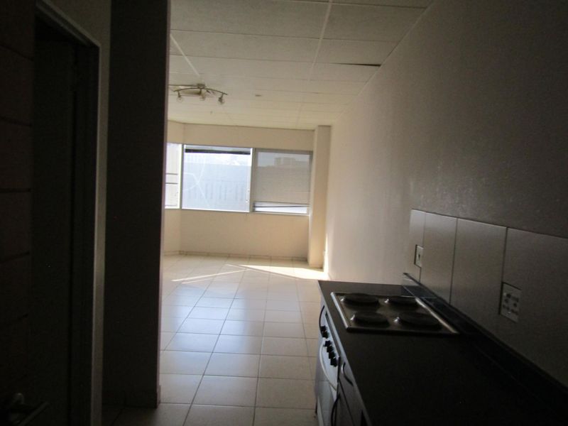 Apartment For Sale In Johannesburg - Photo 9