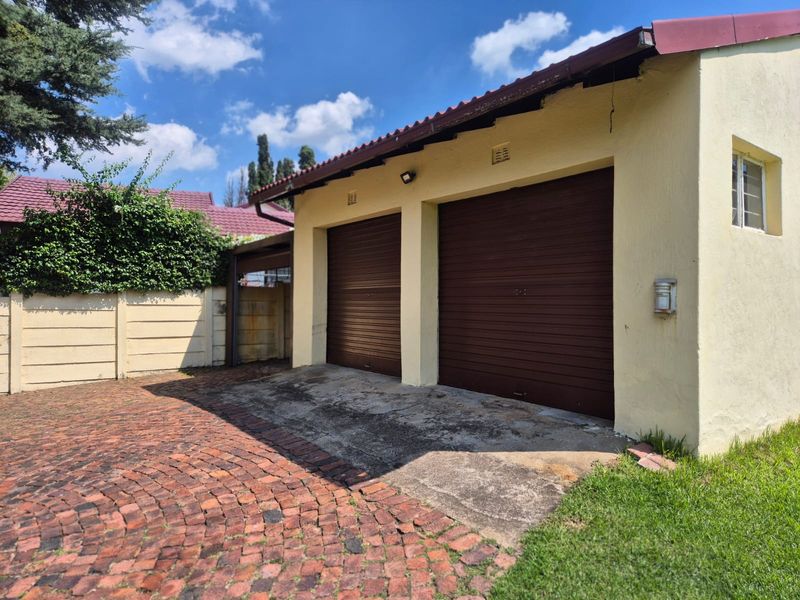 House For Sale In Sandton - Photo 4