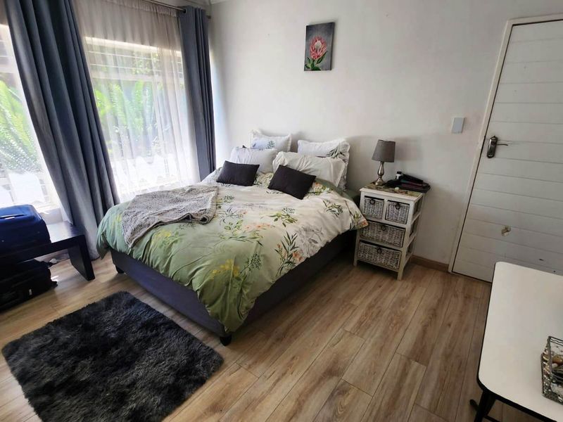 Priced to Sell! - Excellent Location! - Photo 4