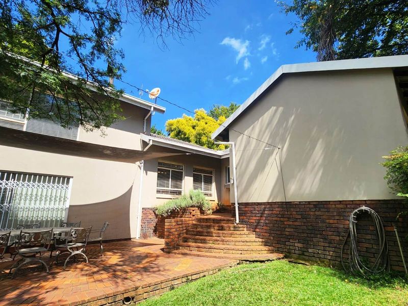 Priced to Sell! - Excellent Location! - Photo 5