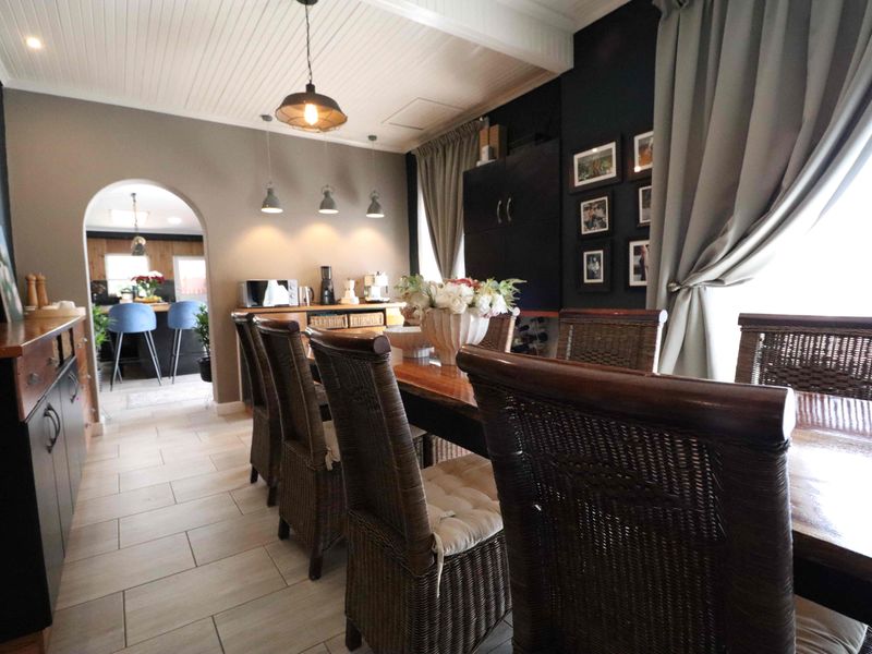 Freehold For Sale In Gqeberha - Photo 10