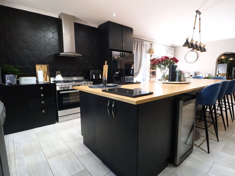 Freehold For Sale In Gqeberha - Photo 7