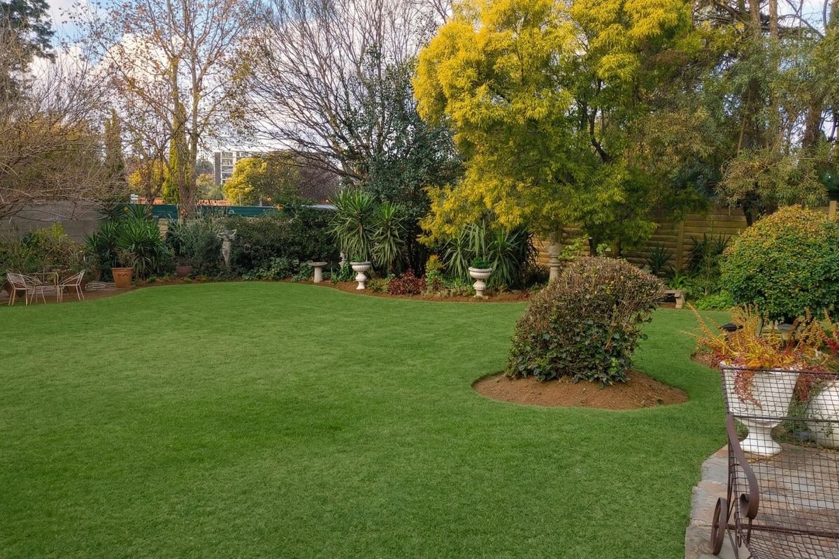 1 Bedroom Garden Cottage To Let in Hurlingham, Sandton - Photo 5