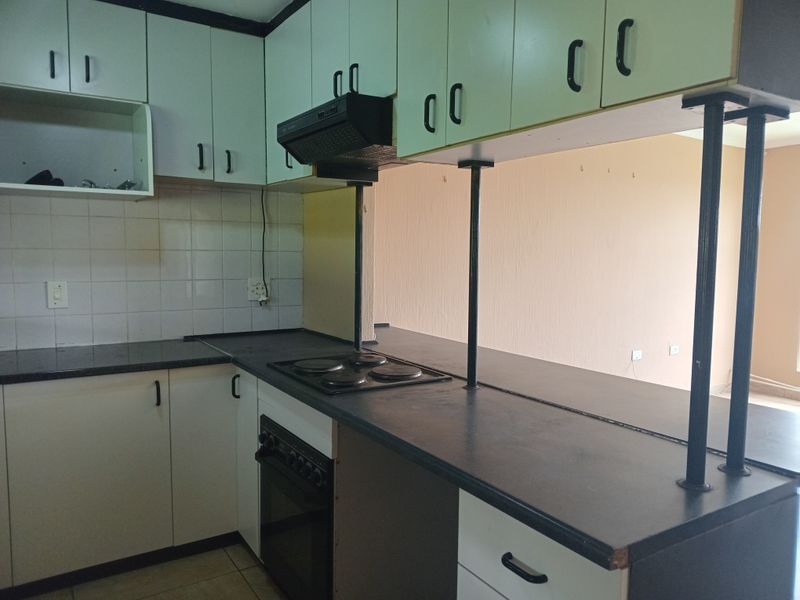 Townhouse Rental Monthly In Johannesburg - Photo 7