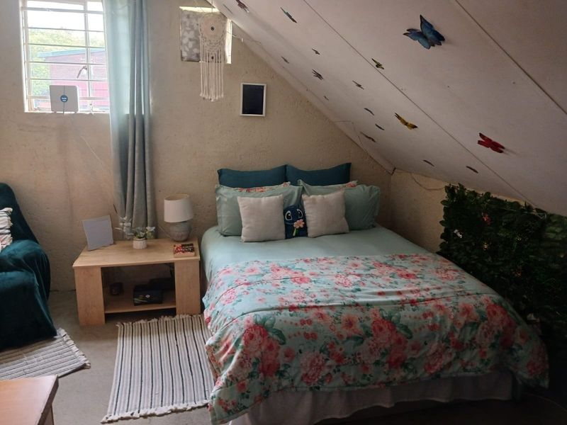 Spacious 5-bedroom house to let in Jukskei Park, Randburg—perfect for families seeking comfort! - Photo 10