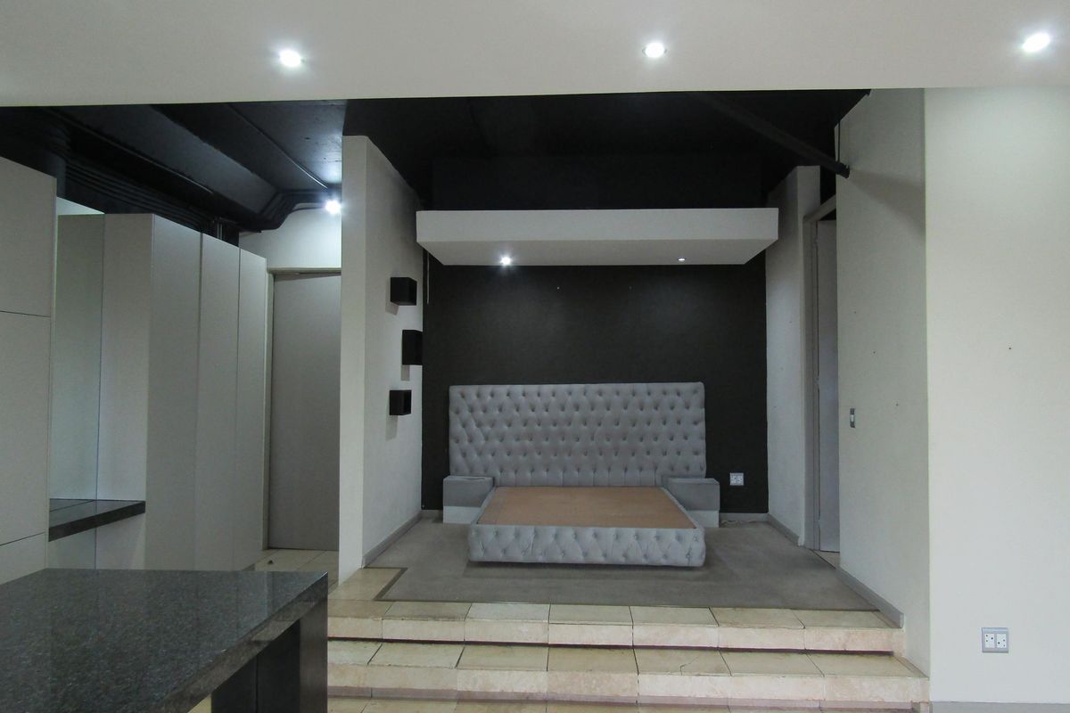 Apartment Rental Monthly In Johannesburg - Photo 3