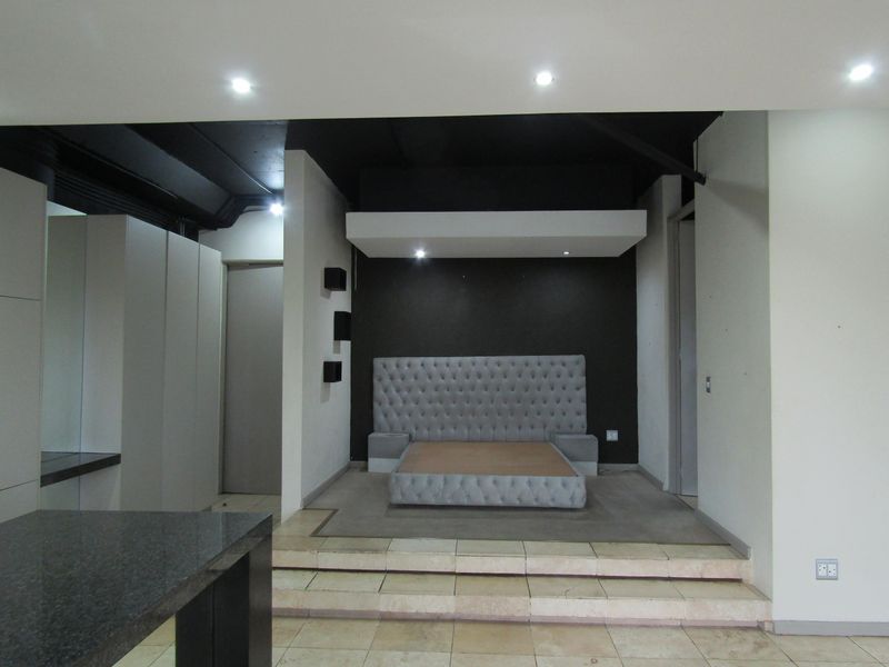 Apartment Rental Monthly In Johannesburg - Photo 3