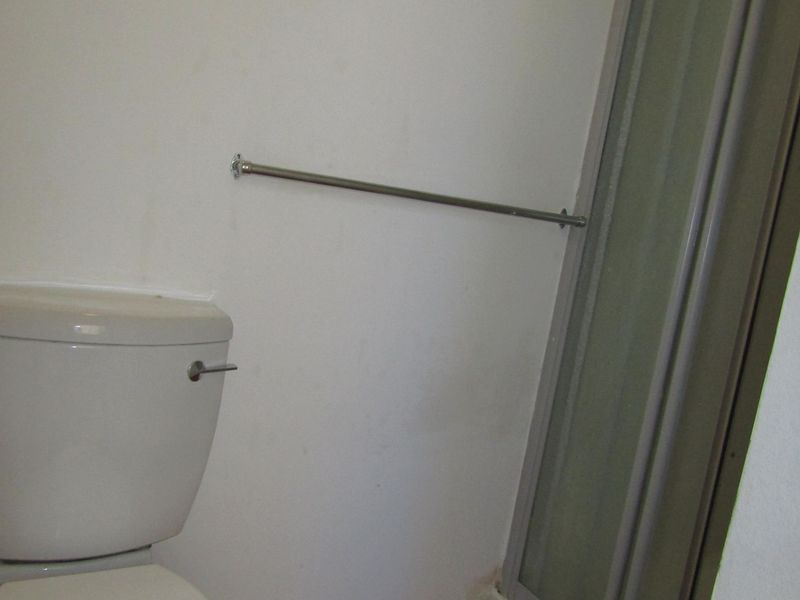Apartment For Sale In Johannesburg - Photo 10