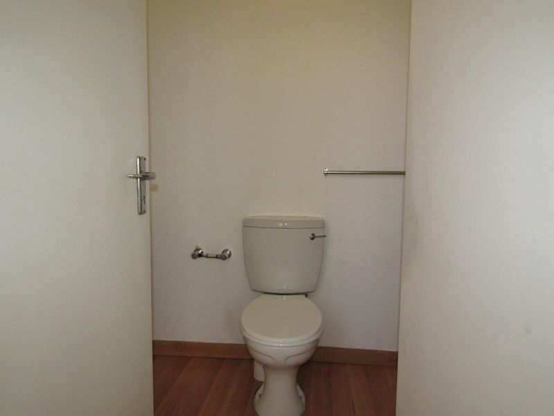 Apartment For Sale In Johannesburg - Photo 6