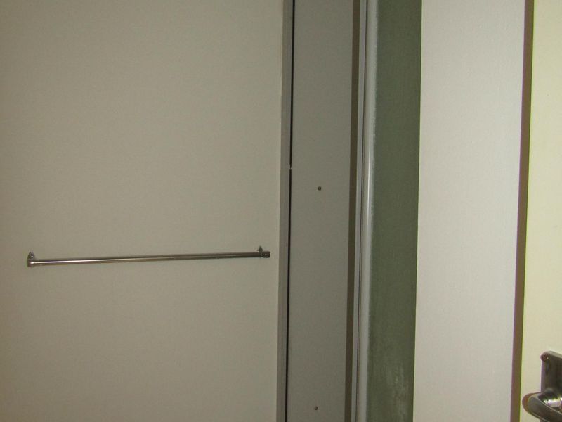 Apartment For Sale In Johannesburg - Photo 3