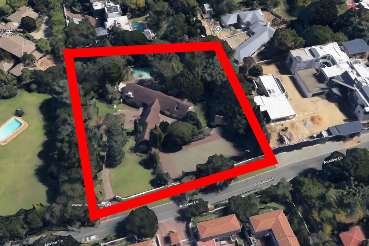 Prime 5,595m2 Residential 3 Development Site in Heart of Bryanston - Photo 2