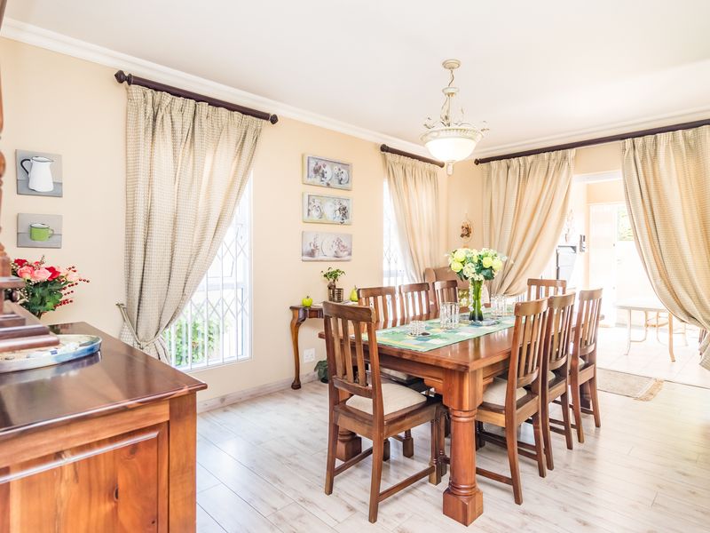 On Auction - Ultimate 4 Bed Luxury Meets Off-Grid Peace of Mind in Ferndale - Photo 6