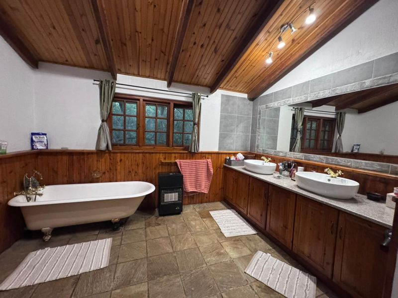 A Rare Bushveld Sanctuary in Doornrandje – Equestrian Estate with Income and Legacy Appeal - Photo 7