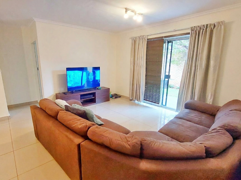 Modern 3-Bedroom Cluster , Pet-Friendly Garden In Halfway Gardens - Photo 6