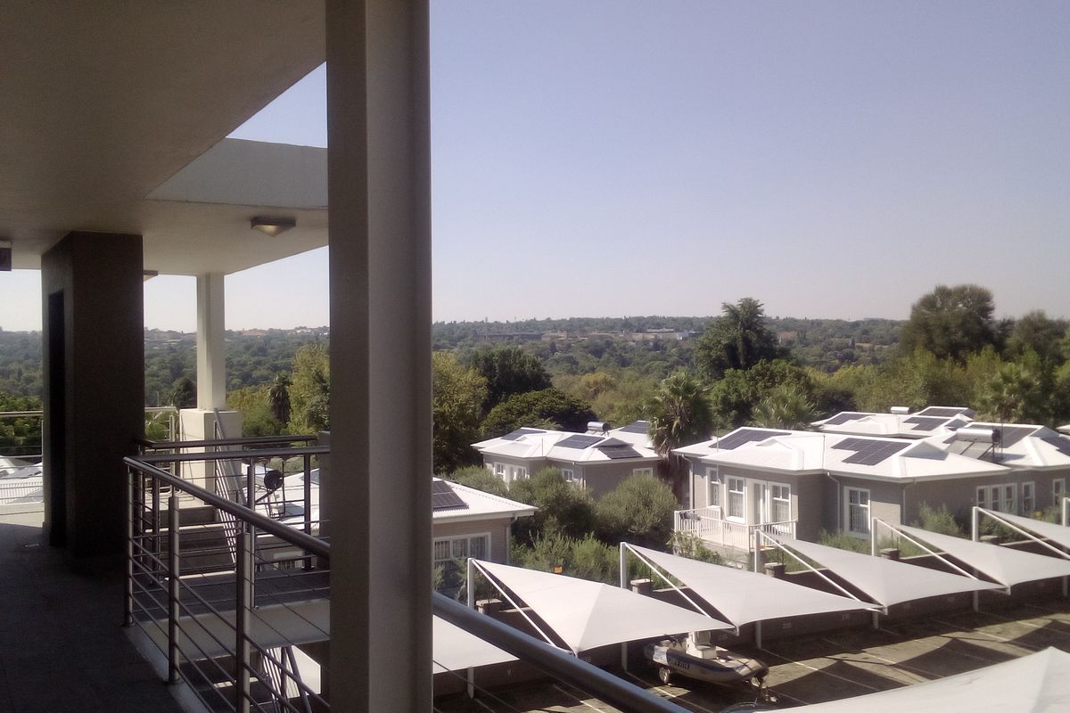 Apartment Block Rental Monthly In Sandton - Photo 3