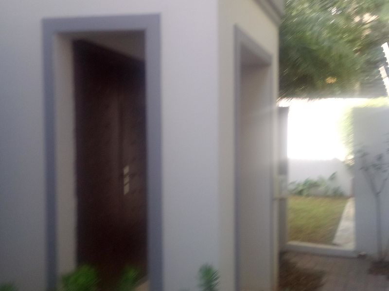 Cluster For Sale In Sandton - Photo 10