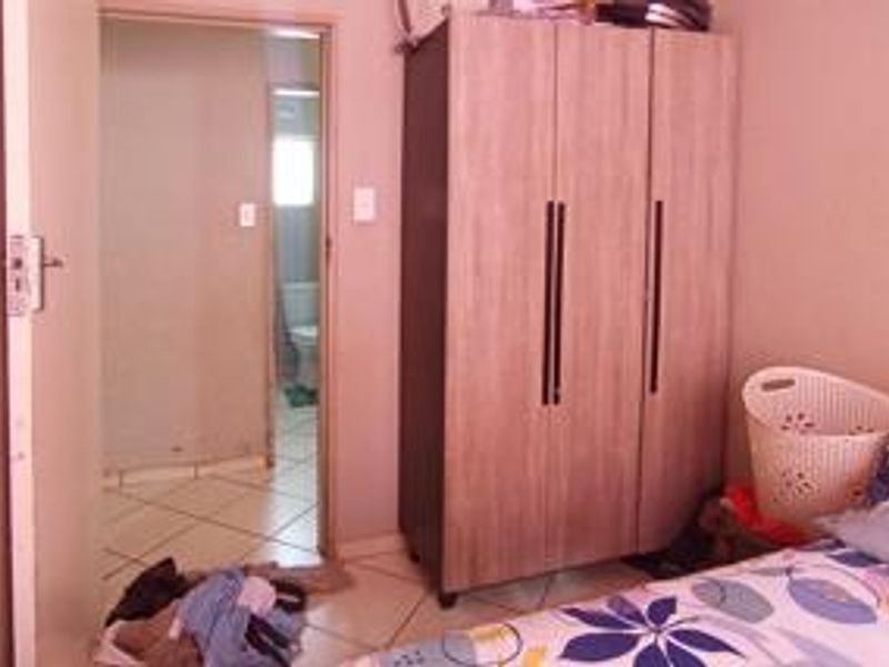 3 Bedroom House in Rosslyn - Photo 7